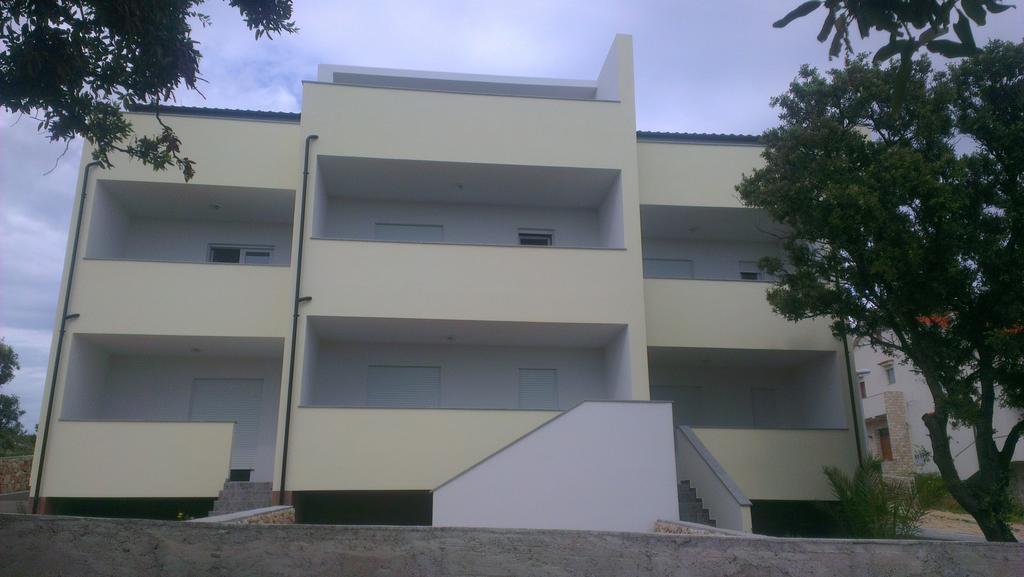 Apartment Feliks Мандре Номер фото